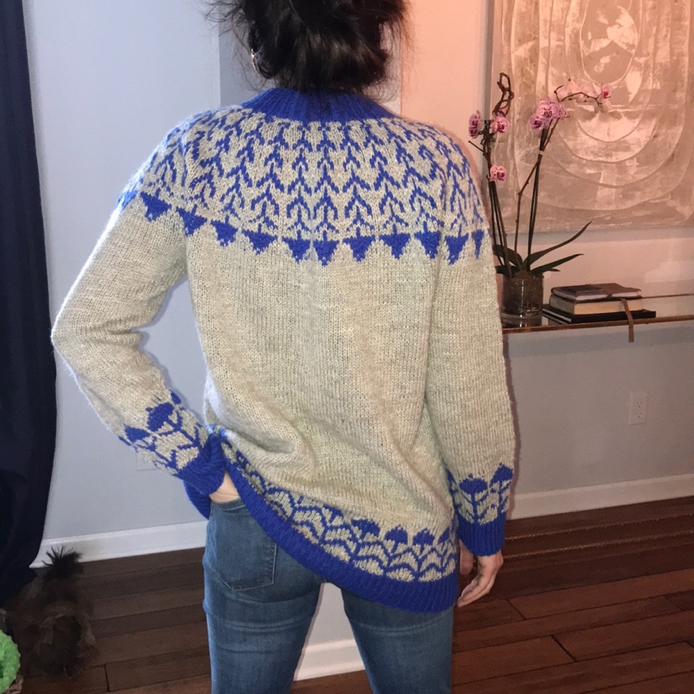 Handmade sweater 🌸 - Picture 8 of 8